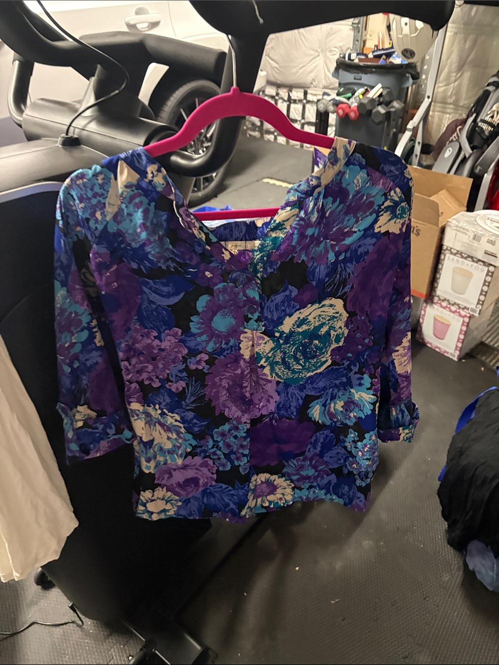 Gibson Purple and Blue Floral V-Neck Blouse